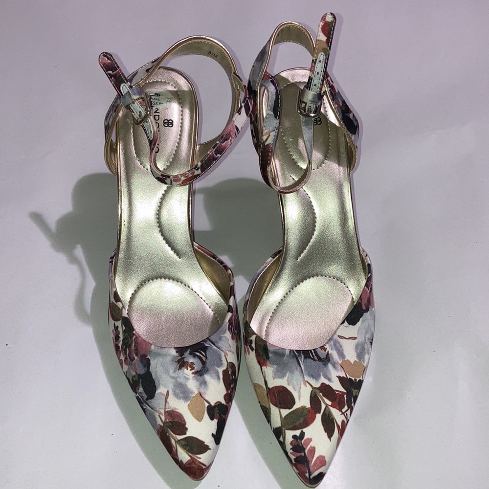 Bandolino D'orsay pumps 8.5